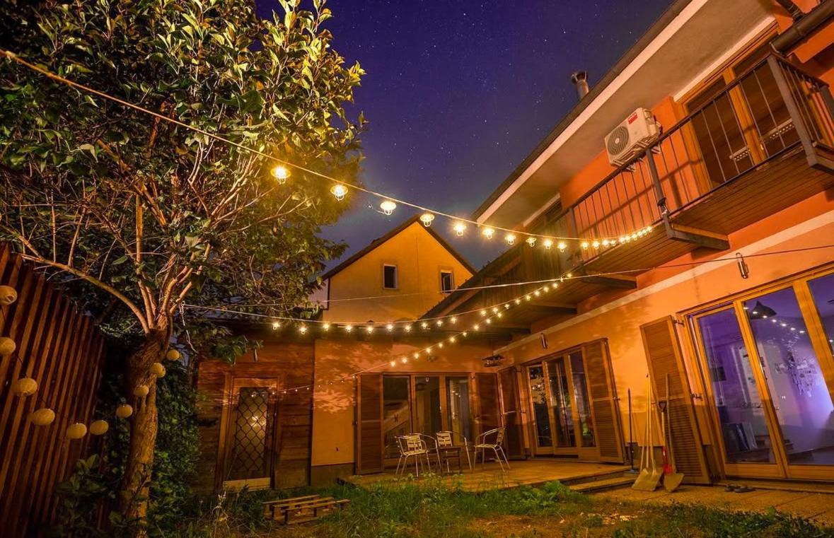 Hostel Buzahouse Lublaň Exteriér fotografie