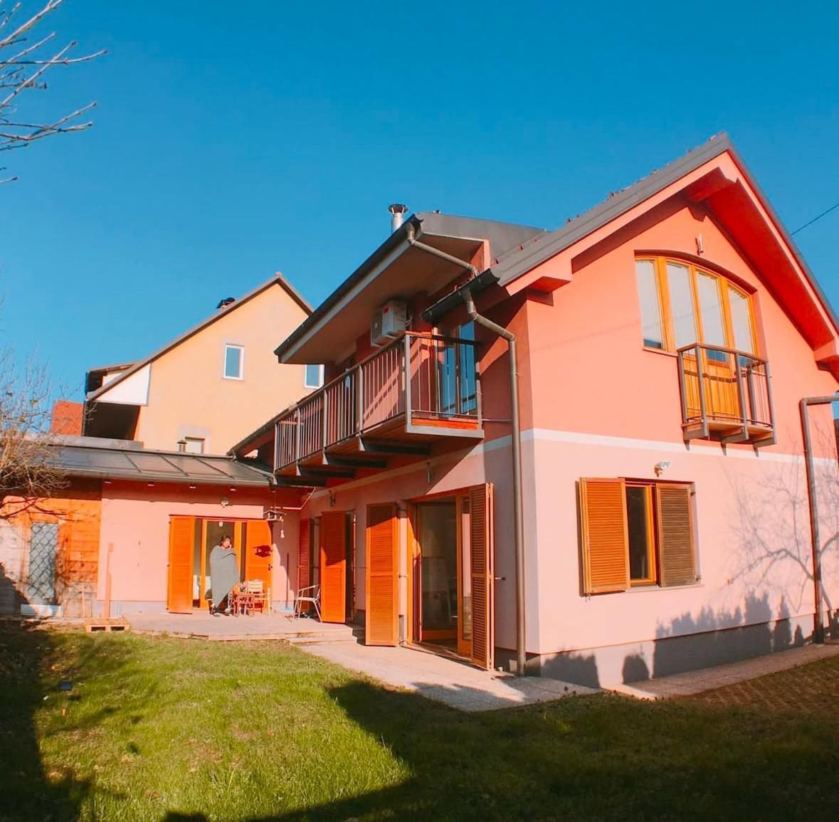 Hostel Buzahouse Lublaň Exteriér fotografie